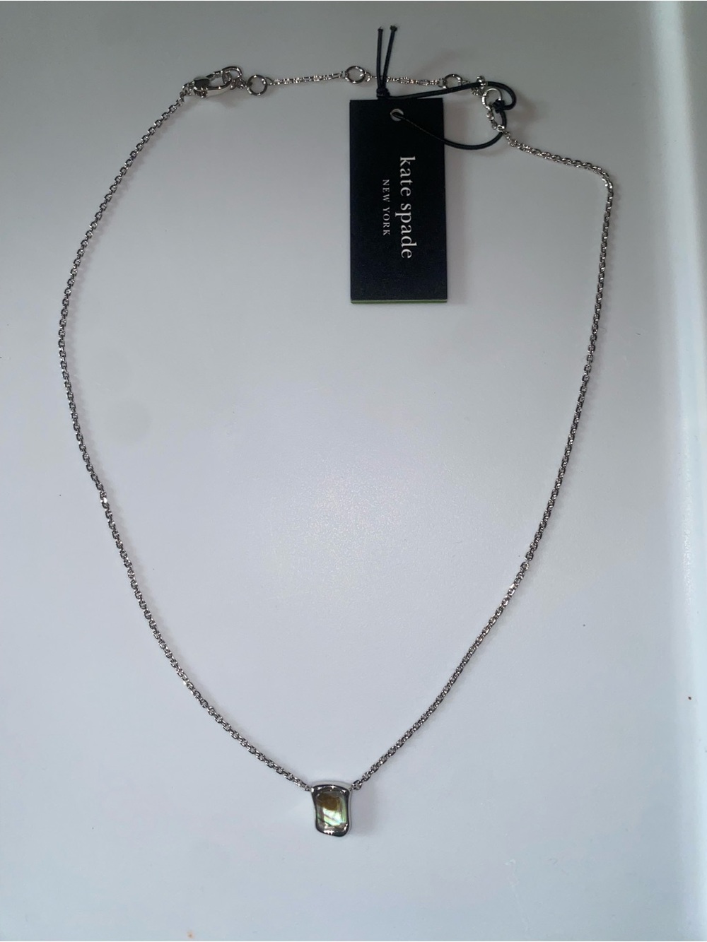 BNWT Kate Spade New York Silver Molten Glass Short Pendant Necklace $78